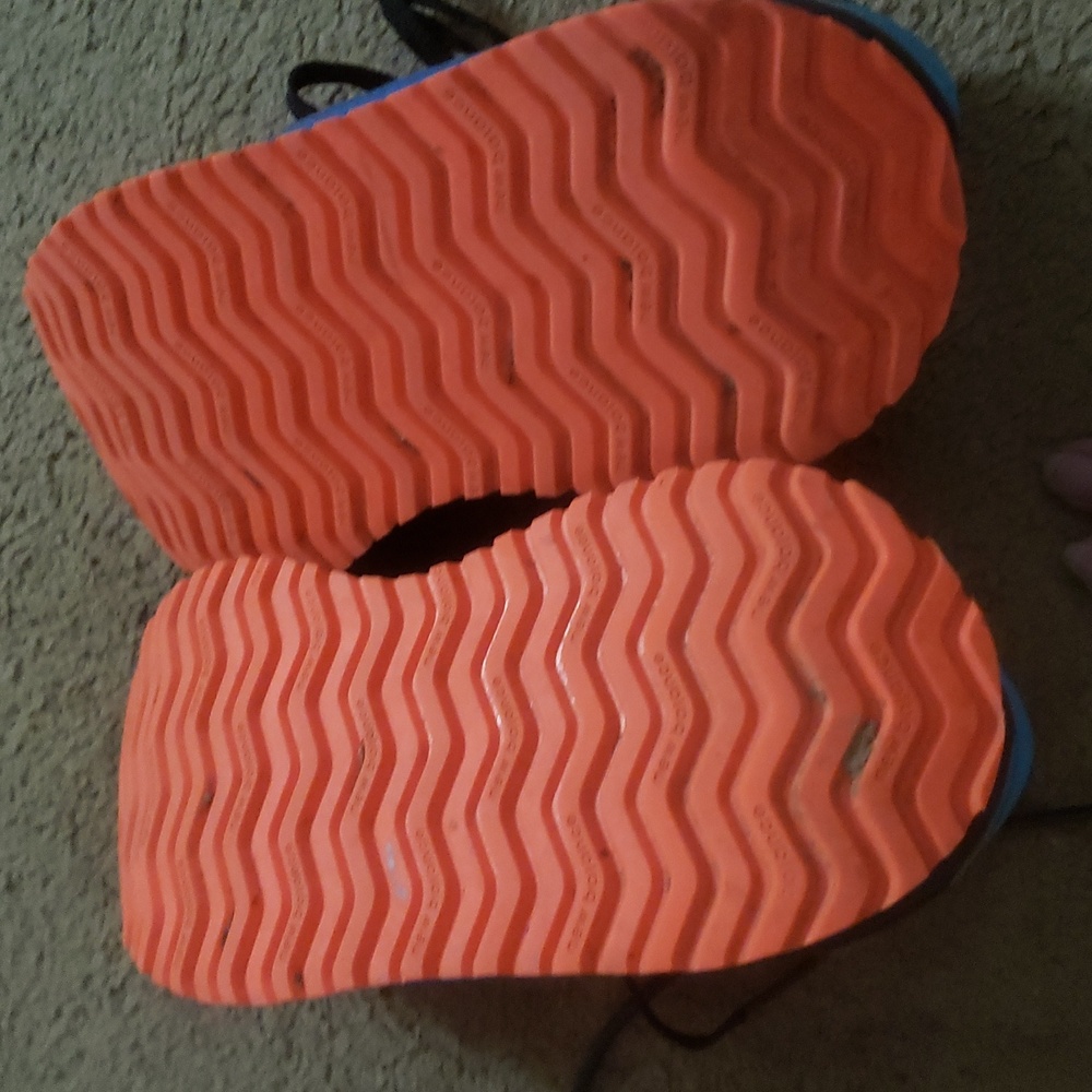 New Balance Kids' Black and Orange Sneakers - Picture 6 of 6